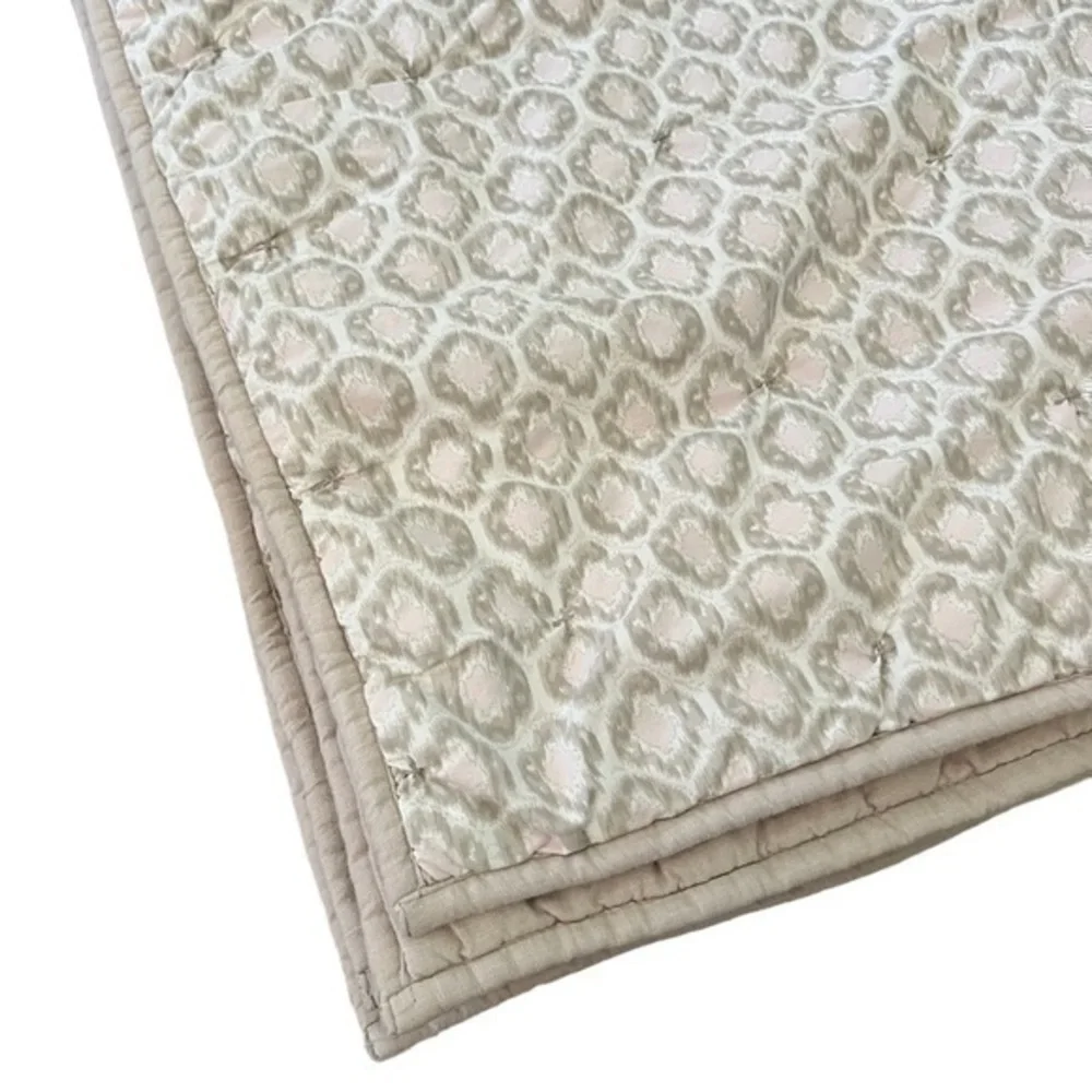 Restoration‎ Hardware RH Pink Neutral Ikat Tufted Baby Duvet Quilt Comforter